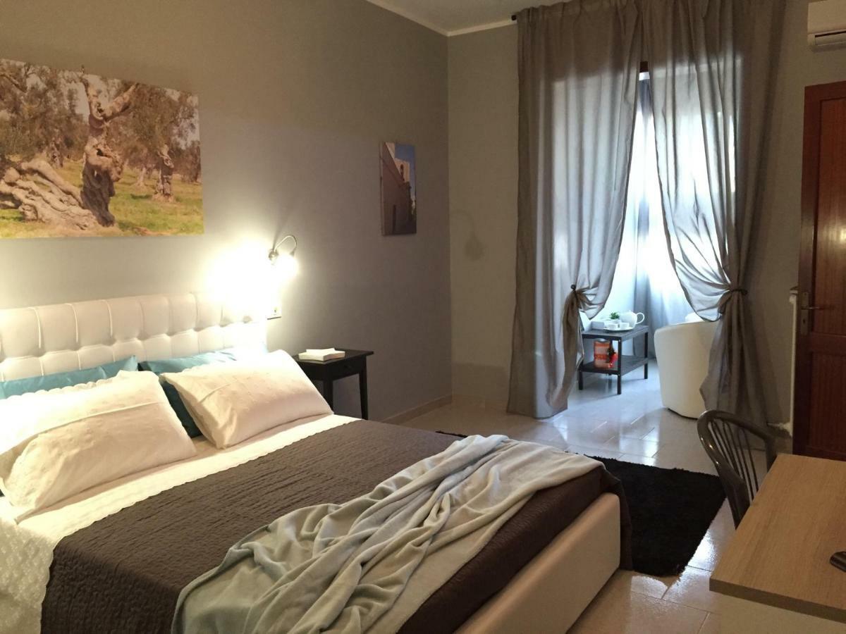 Agave Bed&Breakfast 캄피 살렌티나 외부 사진