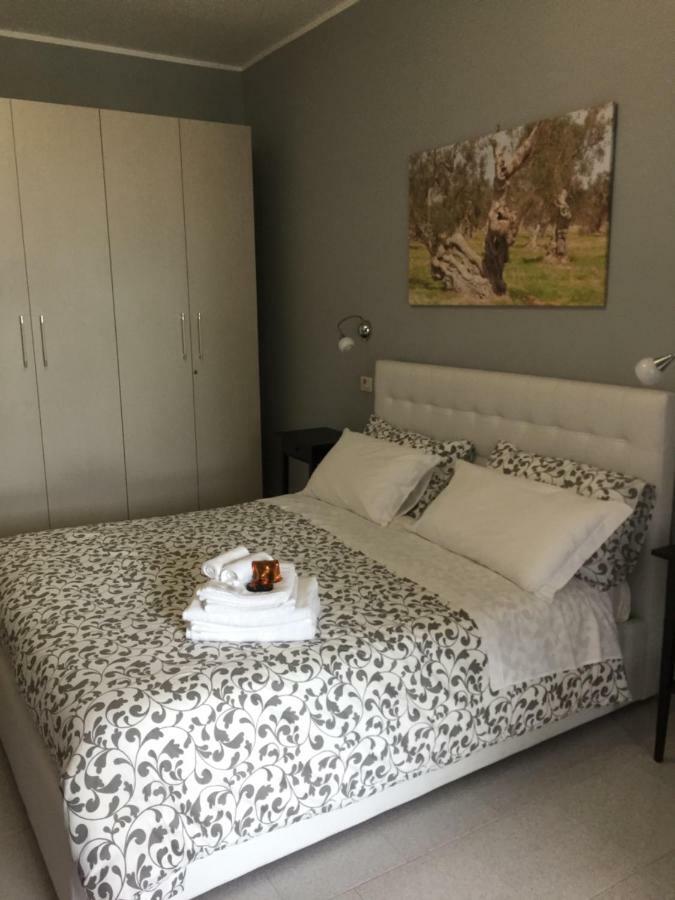 Agave Bed&Breakfast 캄피 살렌티나 외부 사진